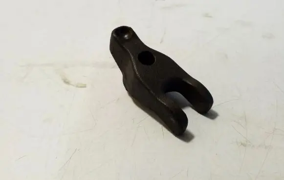 KIA Sportage Fuel Injector clamp holder