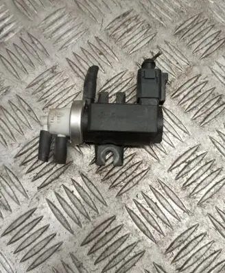 Skoda Fabia Mk1 (6Y) Turbo solenoid valve 1J0906627A