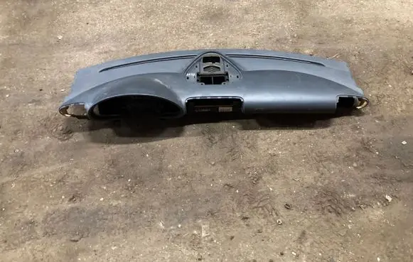 Mercedes-Benz C W203 Dashboard 2036800187 A2036800187