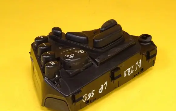Mercedes-Benz S W220 Seat control switch 2208212758