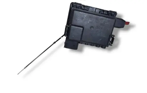 Volkswagen Transporter - Caravelle T4 Fuse module 7D0937509