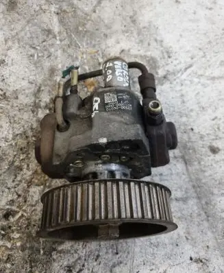 Toyota Corolla Verso AR10 Fuel injection high pressure pump 221000G010