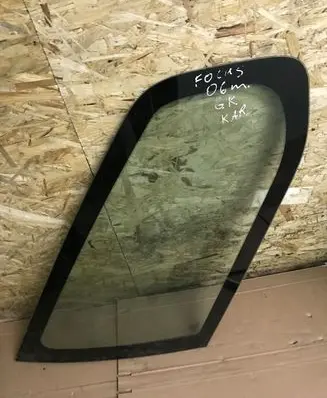 Ford Focus Rear side window 43R001108