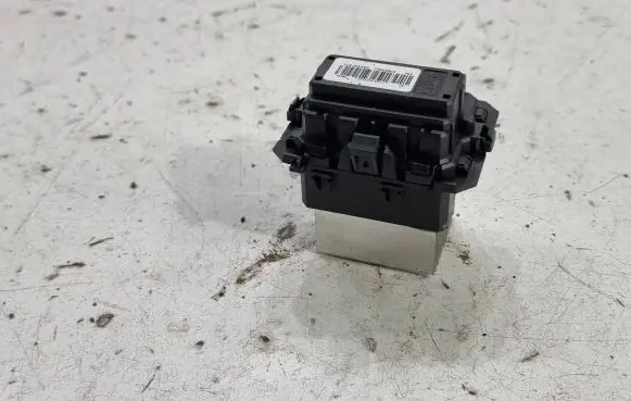 Heater blower motor/fan resistor
