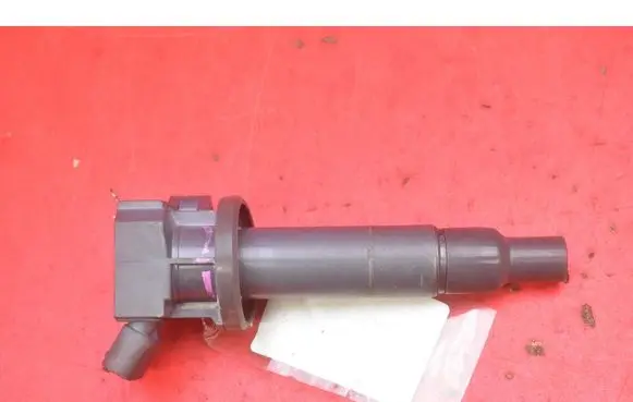 Toyota Avensis Verso High voltage ignition coil GN10314
