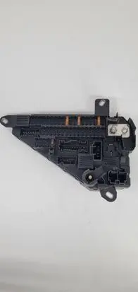 BMW 5 E60 E61 Fuse module 690601901