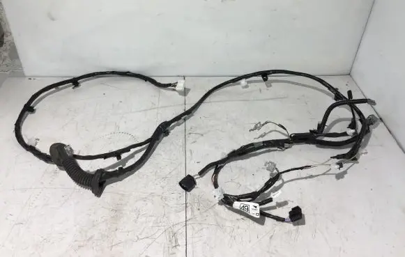 Toyota Auris E180 Tailgate/trunk wiring harness 8218402 8218402490C 02624