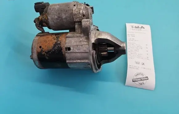 Hyundai i30 Starter motor 361002B220 IMPRK1567980