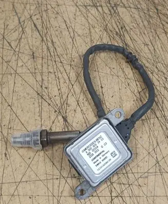 Mercedes-Benz S W222 Lambda probe sensor A0009053403