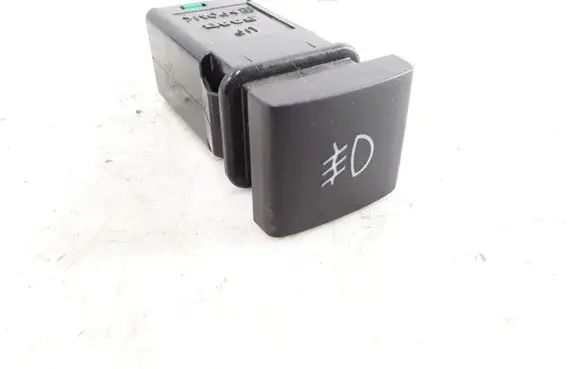 Fog light switch