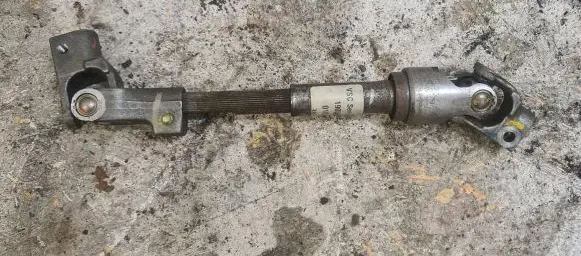 Toyota Avensis T250 Steering column universal joint