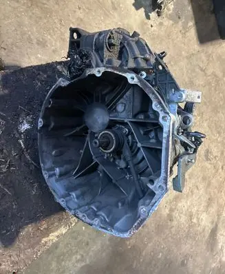 Nissan Qashqai+2 Manual 6 speed gearbox 3UBOB 5Y47520 30B0