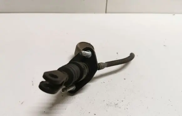 Opel Zafira B Clutch slave cylinder 