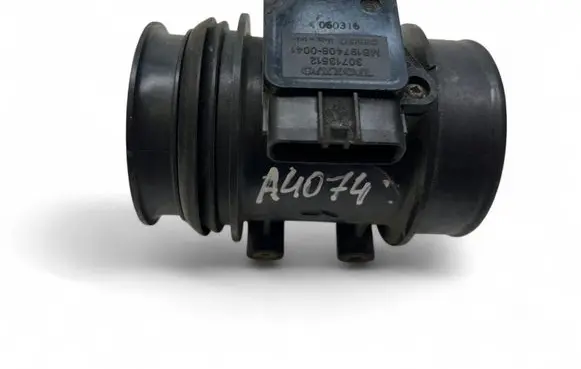 Volvo S60 Mass air flow meter 30713512