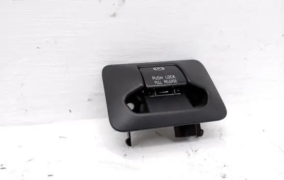 Volvo V60 Hand parking brake switch 31334637
