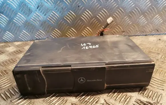 Mercedes-Benz ML W163 CD/DVD changer 0028206289 1638201589
