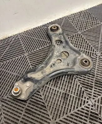 Skoda Enyaq iV Front lower control arm/wishbone 1EA407117C