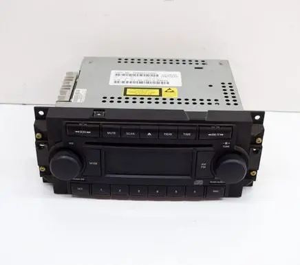 Jeep Grand Cherokee (WK) Radio/CD/DVD/GPS head unit P05091710AD