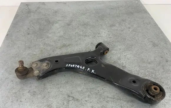 KIA Sportage Front lower control arm/wishbone