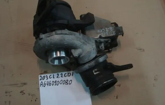 Mercedes-Benz C W203 Turbo A6460900080