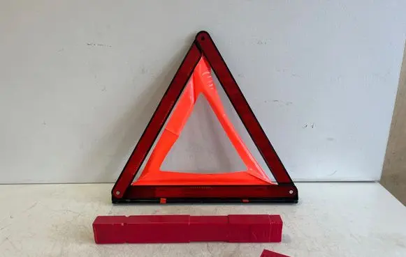 Porsche Taycan 9J1 Emergency warning sign 8K0860251B