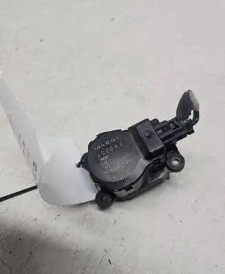 Ford Focus C-MAX Air flap motor/actuator 3M5H19E616AB