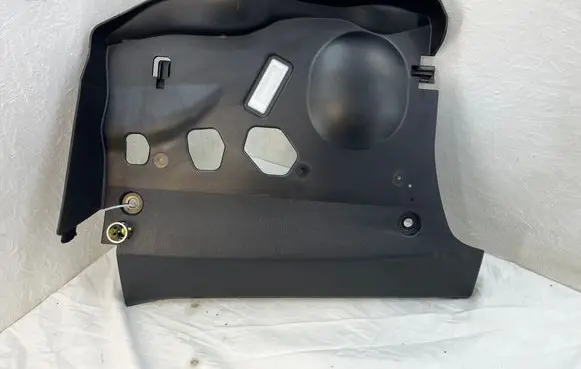BMW 4 F32 F33 Dashboard lower bottom trim panel 9218555 9242161