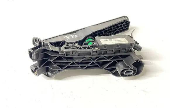 Volkswagen PASSAT B6 Accelerator throttle pedal 1K1723503L 6PV00860001 013705