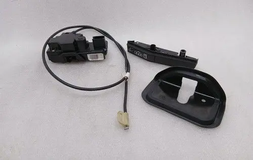 Chevrolet Corvette C7 Coupe door lock (next to the handle) 84293824