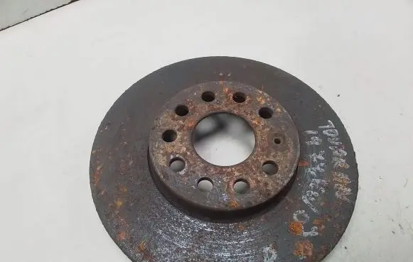 Volkswagen Touran I Front brake disc