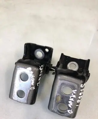 Opel Mokka B Rear door hinge set 