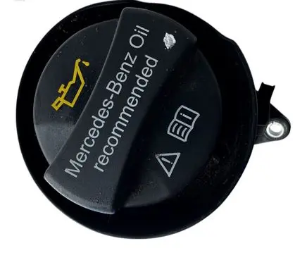 Mercedes-Benz GLS X167 Oil filler cap A1770108101 0118695A