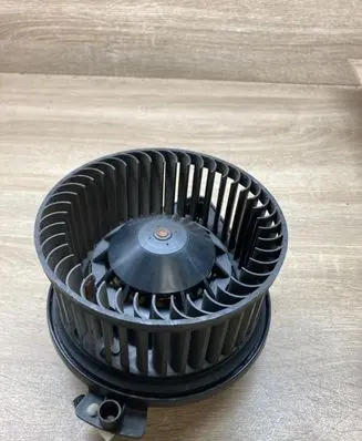 Audi A4 S4 B7 8E 8H Heater fan/blower 8E1820021E 9020016