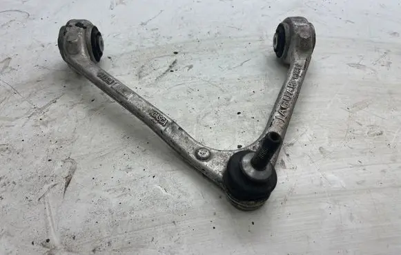Jaguar XF Front lower control arm/wishbone