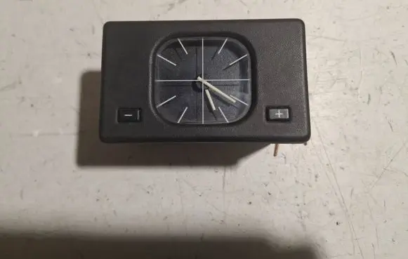 BMW 5 E34 Screen/display/small screen 62131374282 1374282 6213