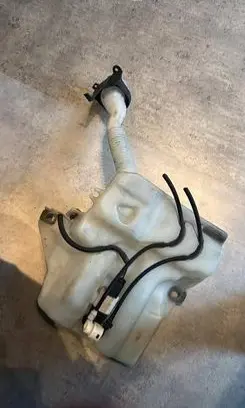 Ford C-MAX II Windshield washer fluid reservoir/tank AV6117B613A