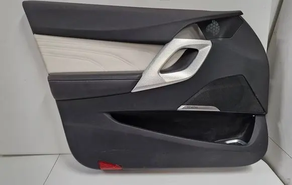 Citroen DS5 Front door card panel trim