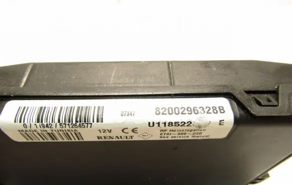 Dacia Logan I Other control units/modules 8200296328b
