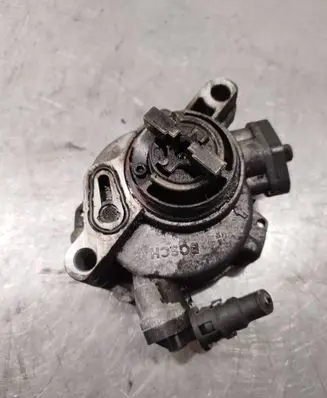 Peugeot 508 Vacuum pump 9684786780