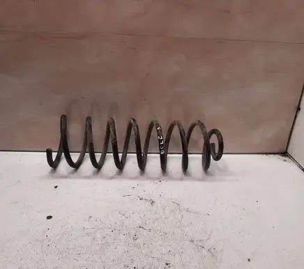 Volkswagen Golf III Rear coil spring