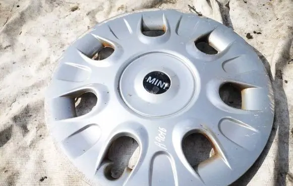 Mini One - Cooper R50 - 53 R15 wheel hub/cap/trim 3612676349101 36126763491-01