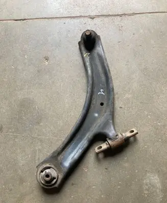 Nissan X-Trail T31 Front lower control arm/wishbone