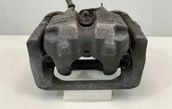BMW 6 F06 Gran coupe Rear brake caliper 6793048