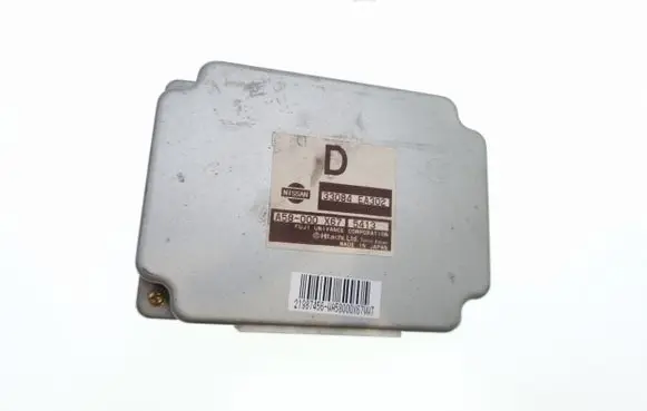 Nissan Navara D40 Gearbox control unit/module 33084EA302 A5800X67