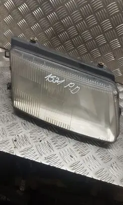 Volkswagen PASSAT B5 Headlight/headlamp 14742600