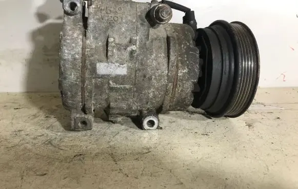 Toyota RAV 4 (XA20) Air conditioning (A/C) compressor (pump) 4473007970 10S15L