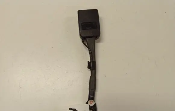 Citroen C6 Rear seatbelt buckle 6063203F1904