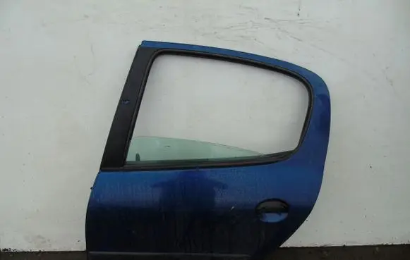 Peugeot 206 Rear door