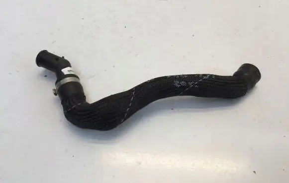 BMW 1 F40 Engine coolant pipe/hose 8632767
