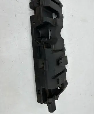 Engine cover (trim)